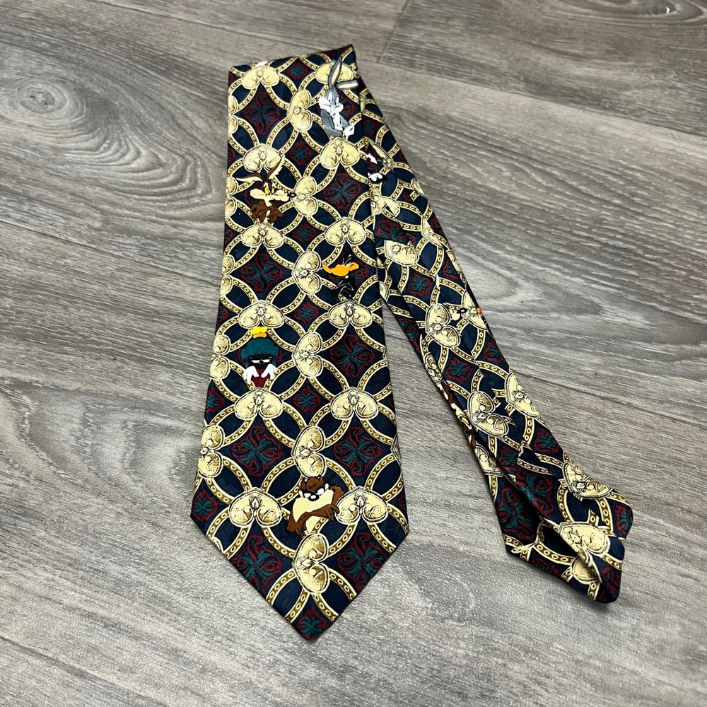 Looney‎ Tunes Novelty Necktie Bugs Bunny Taz Daffy Duck Tie Cartoon 0355